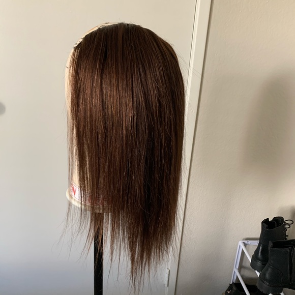 U-Part Wig - Picture 3 of 13